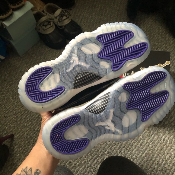 COPY - New Size4 Boys Jordan 11 Retro Concord (20… - Picture 7 of 8